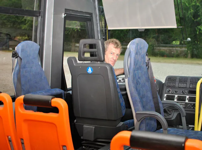 Scuolabus da 32 a 50 posti