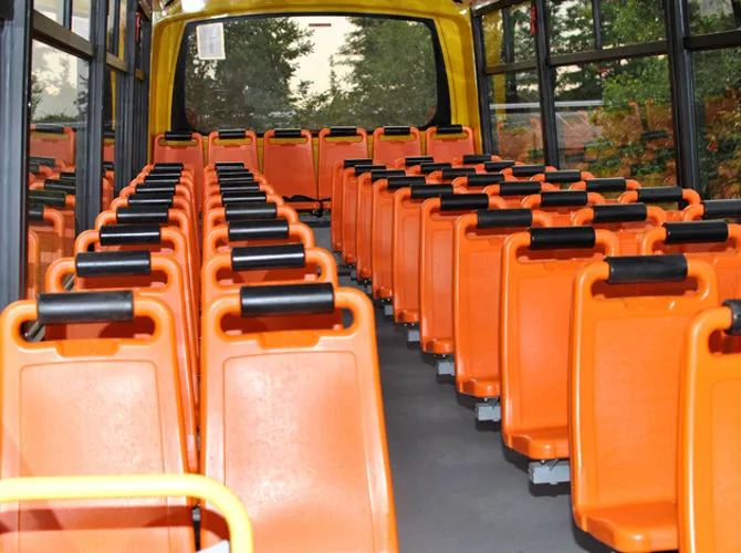 Scuolabus da 32 a 50 posti